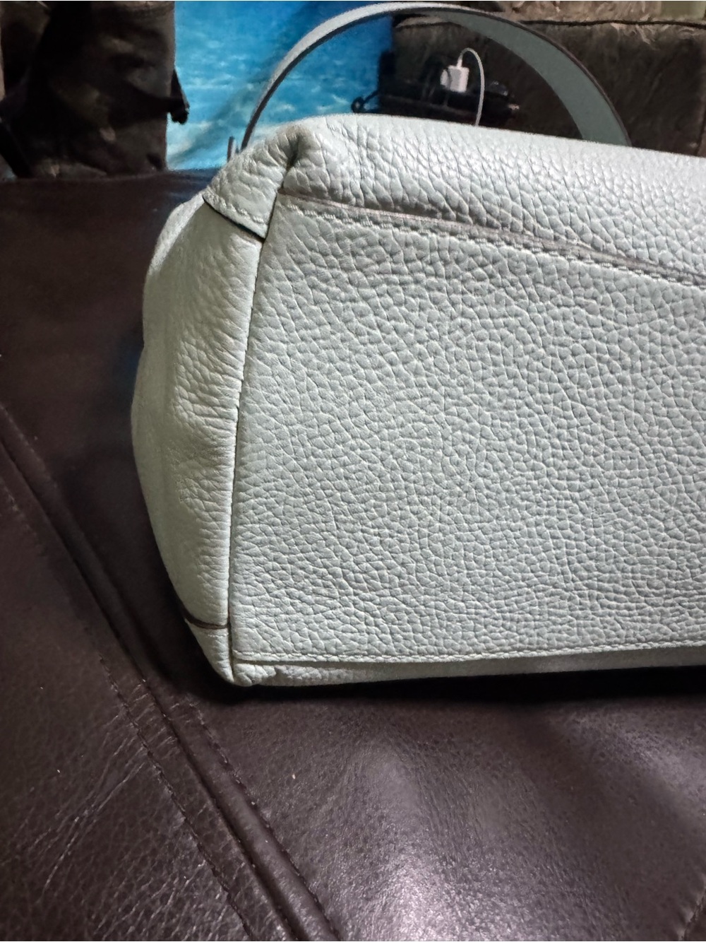 kate spade mint green pebbled leather tote with gold logo - Picture 5 of 6